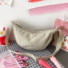 Laden Sie das Bild in den Galerie-Viewer, Einfache Damen Knödel Crossbody Tasche