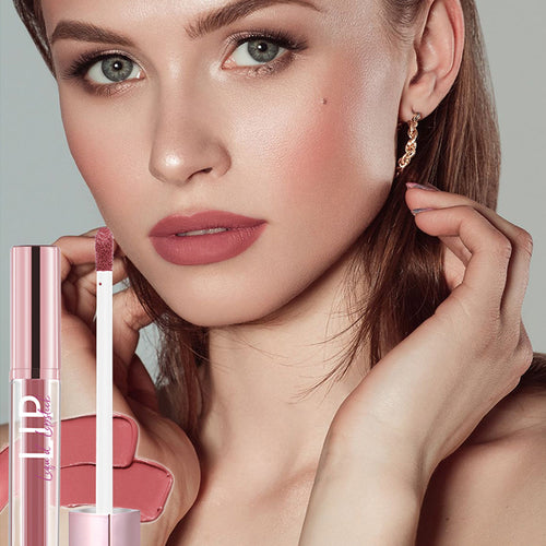 Samtiger matter Lippenstift