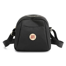 Laden Sie das Bild in den Galerie-Viewer, Shoulder small capacity shell bag