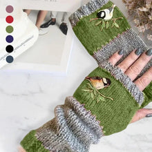 Laden Sie das Bild in den Galerie-Viewer, Bestickte Warme Patchwork-Handschuhe