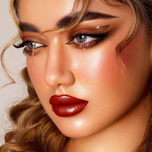Laden Sie das Bild in den Galerie-Viewer, 2-in-1 Doppelseitiger Lippenstift und Lipliner