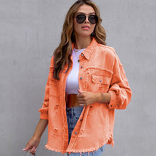 Laden Sie das Bild in den Galerie-Viewer, Locker geschnittene Jeansjacke