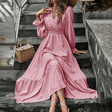 Laden Sie das Bild in den Galerie-Viewer, Maxikleid mit Polka Dots