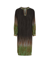 Laden Sie das Bild in den Galerie-Viewer, Hemdblusenkleid mit V-Ausschnitt und Tintendruck