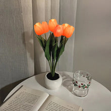 Laden Sie das Bild in den Galerie-Viewer, LED-Tulpen-Nachtlicht-Blumen-Tischlampe