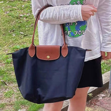 Laden Sie das Bild in den Galerie-Viewer, Nylon Teigtaschen Tote Tasche