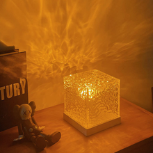 Laden Sie das Bild in den Galerie-Viewer, Wasserplätscherndes Nachtlicht