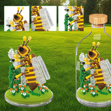 Laden Sie das Bild in den Galerie-Viewer, Mini-Bausteine zur Insektensammlung