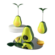 Laden Sie das Bild in den Galerie-Viewer, 3-in-1-Avocado-Wobbler-Spielzeug für Katzen