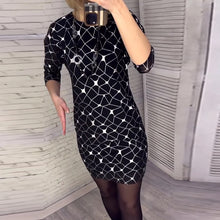 Laden Sie das Bild in den Galerie-Viewer, Slim Fit-Kleid mit Rundhalsausschnitt und Print