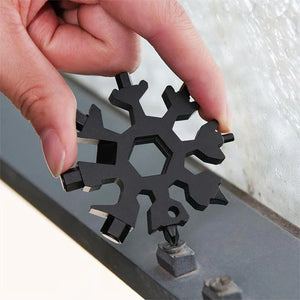18-in-1-Multitool aus rostfreiem Stahl mit Schneeflocken