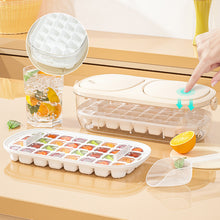 Laden Sie das Bild in den Galerie-Viewer, Farbige Silikon-Eisbox