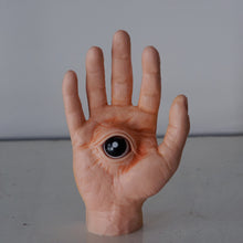 Laden Sie das Bild in den Galerie-Viewer, Halloween Gruselige Handornamente