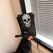 Laden Sie das Bild in den Galerie-Viewer, Punk Stil Totenkopf Mini Gürteltasche