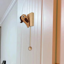 Laden Sie das Bild in den Galerie-Viewer, Handgefertigte kreative Specht-Türklingel aus Holz