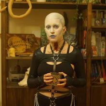 Laden Sie das Bild in den Galerie-Viewer, Abziegbar Zauberwürfel mit Sockel