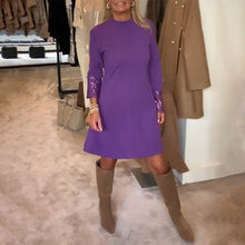 Laden Sie das Bild in den Galerie-Viewer, Lässiges Kleid mit geradem Bein und Einsätzen