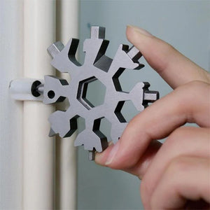 18-in-1-Multitool aus rostfreiem Stahl mit Schneeflocken