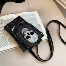 Laden Sie das Bild in den Galerie-Viewer, Punk Stil Totenkopf Mini Gürteltasche