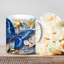 Laden Sie das Bild in den Galerie-Viewer, Wasserbecher mit Schmetterlingsblumen-Aufdruck