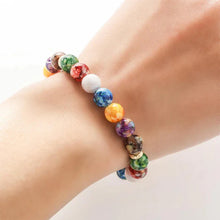 Laden Sie das Bild in den Galerie-Viewer, Buntes Vulkanstein-Armband