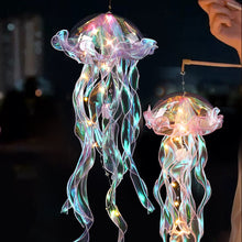 Laden Sie das Bild in den Galerie-Viewer, Tragbare Quallenlampe