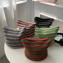Laden Sie das Bild in den Galerie-Viewer, Warme Strickpullovermütze mit Katzenohren für den Winter