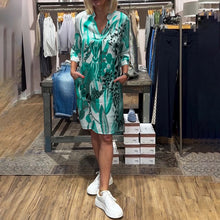 Laden Sie das Bild in den Galerie-Viewer, Buntes lässiges Alltagskleid für Frauen