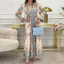 Laden Sie das Bild in den Galerie-Viewer, Elegantes langes Kleid mit Vintage-Print