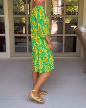 Laden Sie das Bild in den Galerie-Viewer, Bedrucktes Kleid mit losen Ärmeln