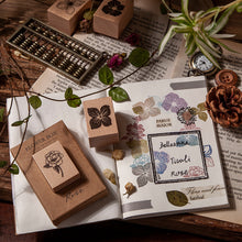 Laden Sie das Bild in den Galerie-Viewer, DIY-Handbuch dekorative Holzstempel