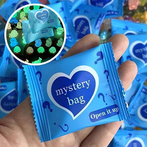 Mini Glow-In-The-Dark Tierfiguren Blind Bags