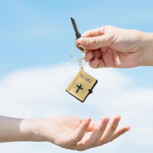 Laden Sie das Bild in den Galerie-Viewer, Täglicher Bibel-Schlüsselanhänger