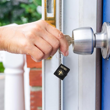 Laden Sie das Bild in den Galerie-Viewer, Täglicher Bibel-Schlüsselanhänger