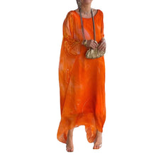 Laden Sie das Bild in den Galerie-Viewer, Elegantes Chiffonkleid mit Marmorprint