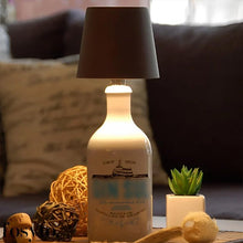 Laden Sie das Bild in den Galerie-Viewer, Kabellose Flaschenlampe