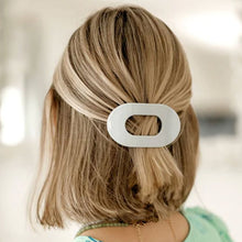 Laden Sie das Bild in den Galerie-Viewer, Flache runde Haarspange