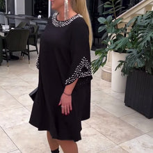 Laden Sie das Bild in den Galerie-Viewer, Modisches, lockeres Kleid in Übergröße mit Perlen