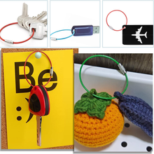 Laden Sie das Bild in den Galerie-Viewer, Draht-Schlüsselanhänger
