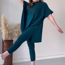 Laden Sie das Bild in den Galerie-Viewer, Zweiteiliges Stretch-Strickset für Damen (Oberteil + Hose)