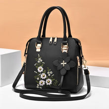 Laden Sie das Bild in den Galerie-Viewer, Mode Stickerei Handtasche