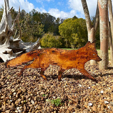 Laden Sie das Bild in den Galerie-Viewer, Fuchs-Eisenkunst-Gartendekoration für den Außenbereich
