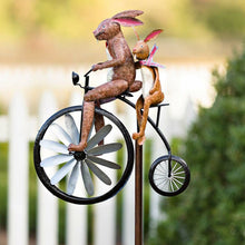 Laden Sie das Bild in den Galerie-Viewer, Tierische Fahrradwindmühle