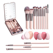 Laden Sie das Bild in den Galerie-Viewer, Travel Makeup Brush Set