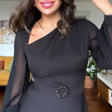 Laden Sie das Bild in den Galerie-Viewer, Kleid mit Perlenbesatz und Puffärmeln an der Taille