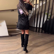 Laden Sie das Bild in den Galerie-Viewer, Lässiges Kleid mit Rundhalsausschnitt und Pailletten