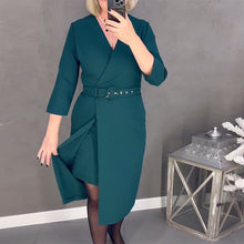 Laden Sie das Bild in den Galerie-Viewer, Kleid mit halblangen Ärmeln, gekreuztem V-Ausschnitt und Temperament und Gürtel