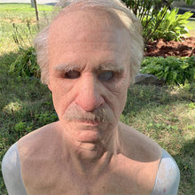 Laden Sie das Bild in den Galerie-Viewer, Hyperrealistische hautsichere Maske