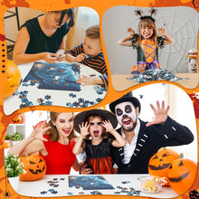 Laden Sie das Bild in den Galerie-Viewer, Halloween Gruseliges Kürbis-Puzzle