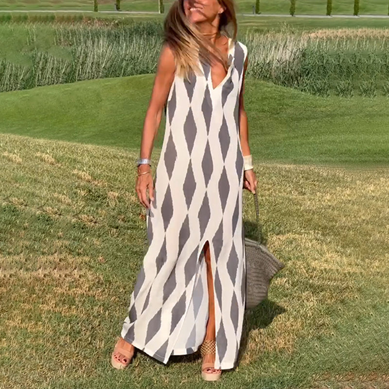 Langes Kleid mit Schlitz und Rautenmuster